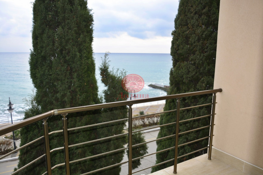 Продается гостиница 780 кв.м г. Алушта Крым