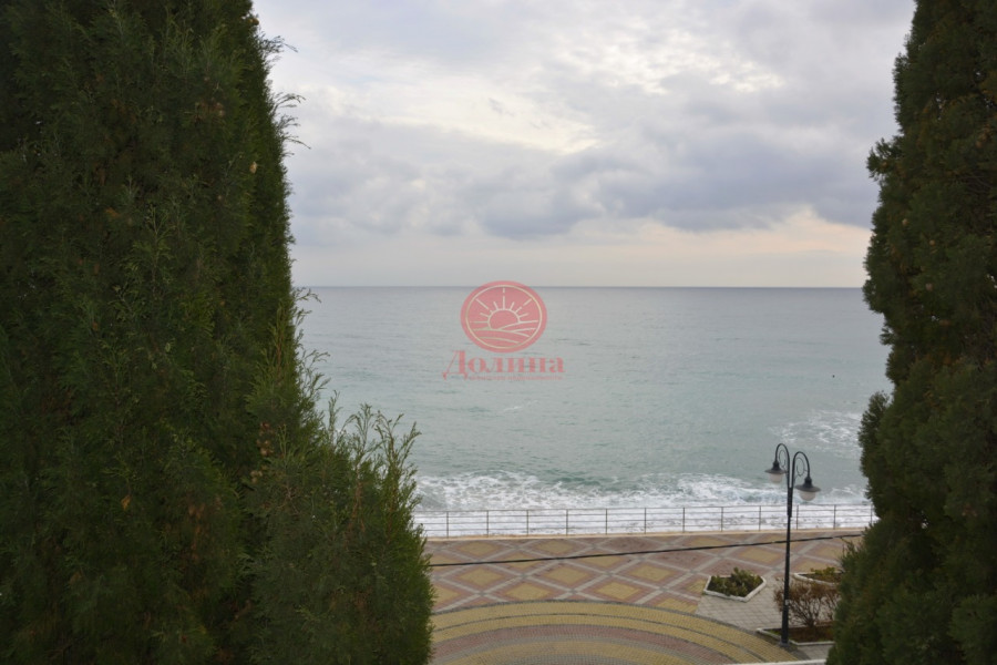 Продается гостиница 780 кв.м г. Алушта Крым
