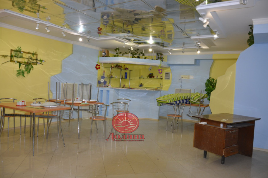 Продается гостиничный комплекс 1248 кв.м  п. Партенит Крым Алушта