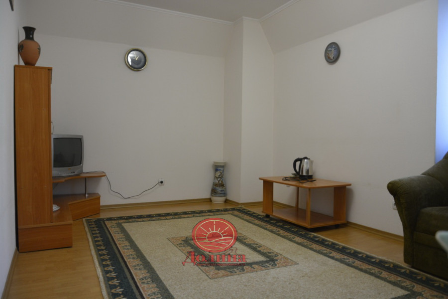 Продается гостиничный комплекс 1248 кв.м  п. Партенит Крым Алушта