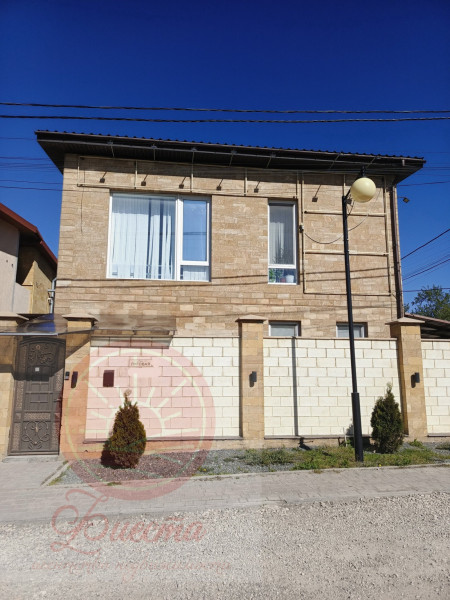 купить жилой дом 120 кв. м в с. Мирное Симферопольского района