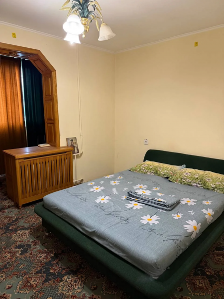 продажа двухкомнатной квартиры 62,5 кв. м в Алуште на Октябрьской